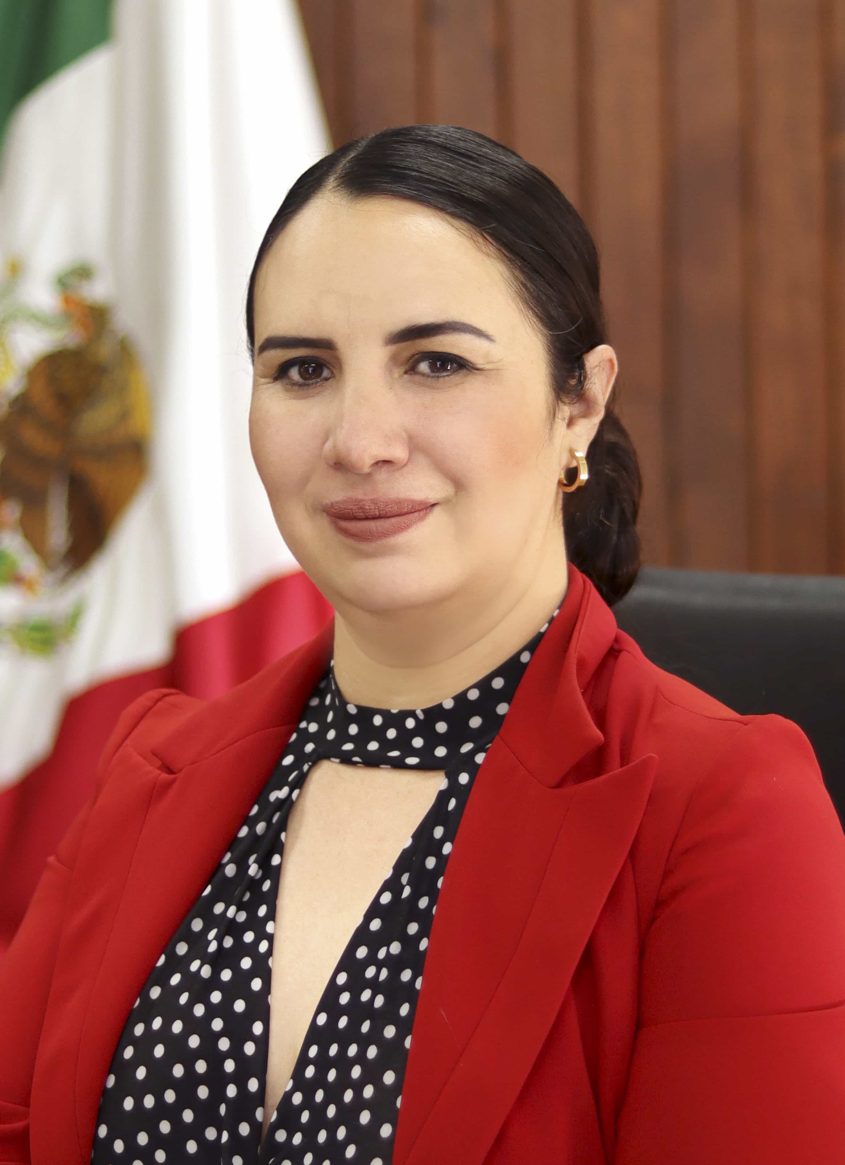 Lic. Linda Lorenza Fierro Rodríguez