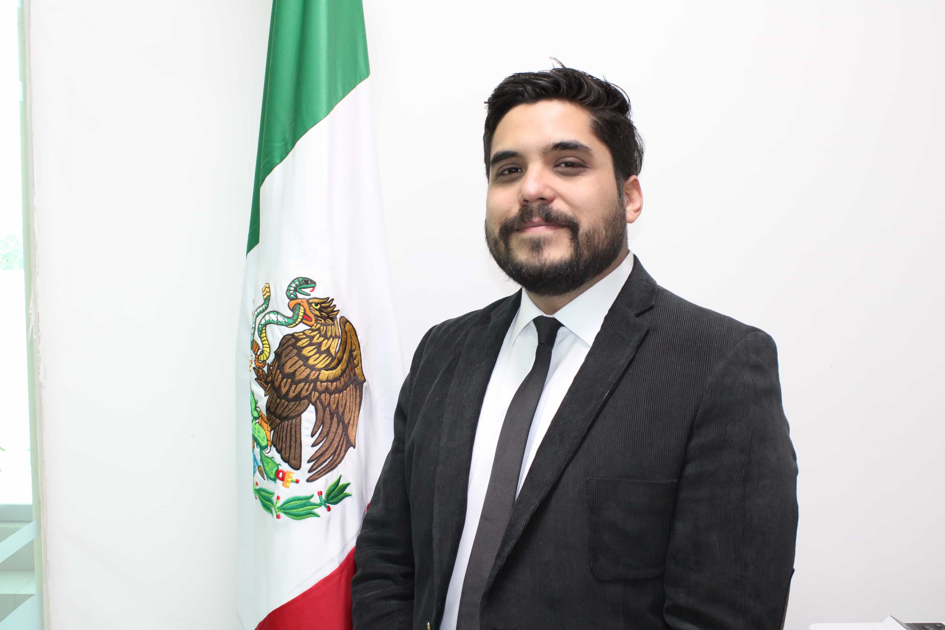 L.P. Domingo Gerardo Castaños Cuevas