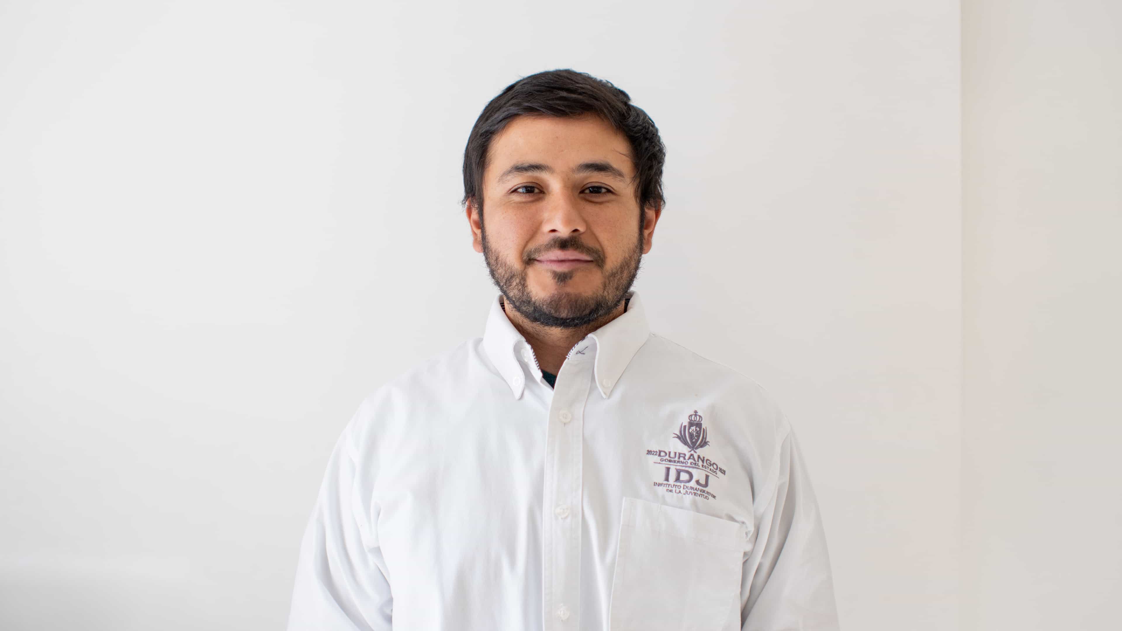 C. CHRISTIAN OSIRIS BARRIENTOS MACHADO