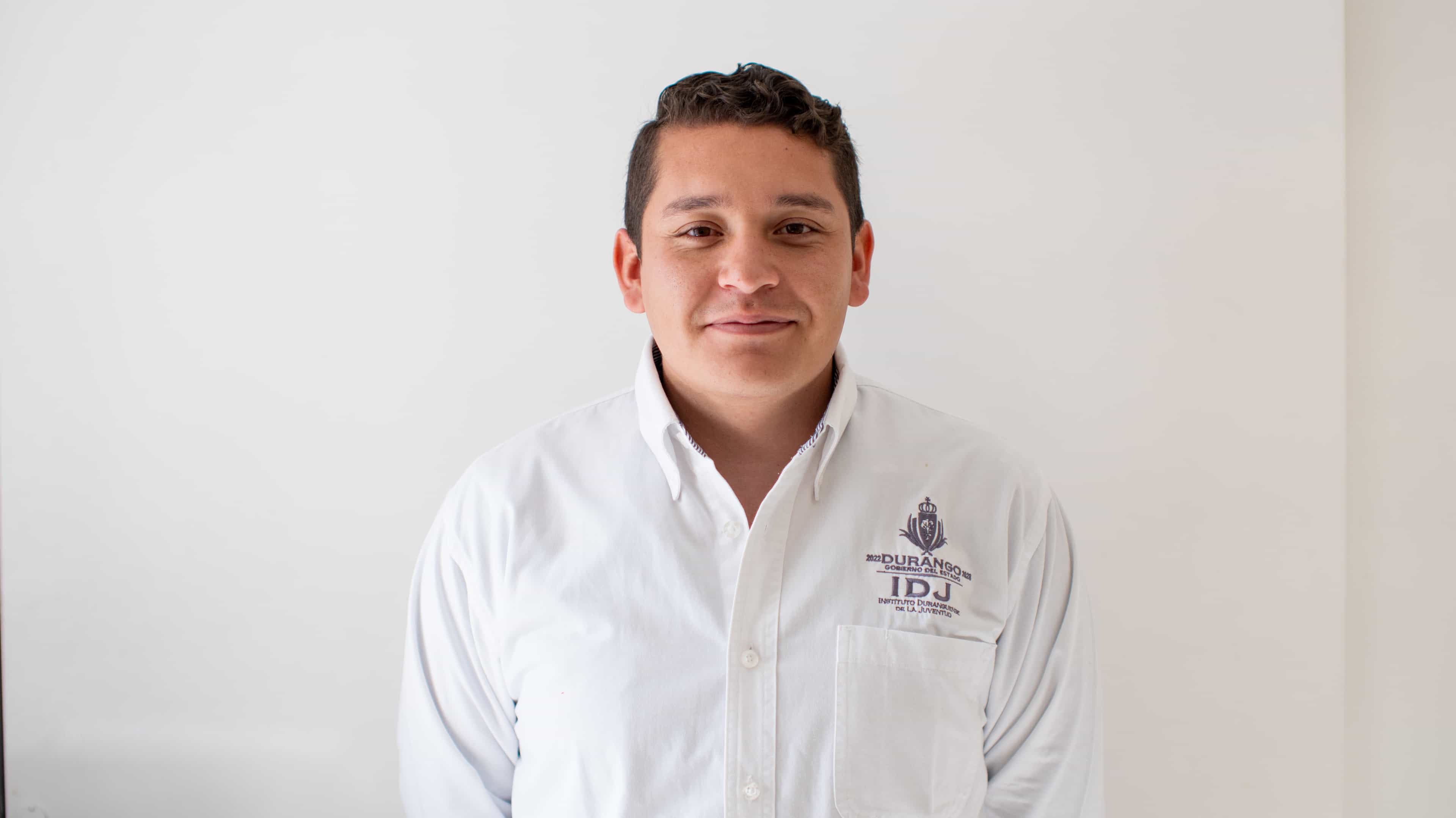 C. FERNANDO ALFREDO ARRIETA SOLIS